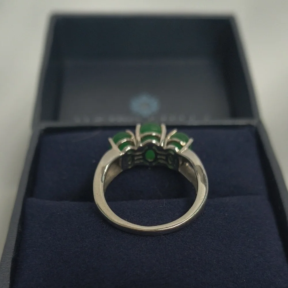 925 Genuine Green Jade Ring - Picture 7 of 7